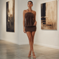 Damen-Minikleid mit Neckholder-Ausschnitt und drapiertem, figurbetontem Schnitt